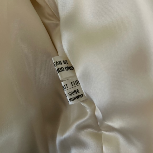 Genuine rabbit fur coat - Picture 4 of 4